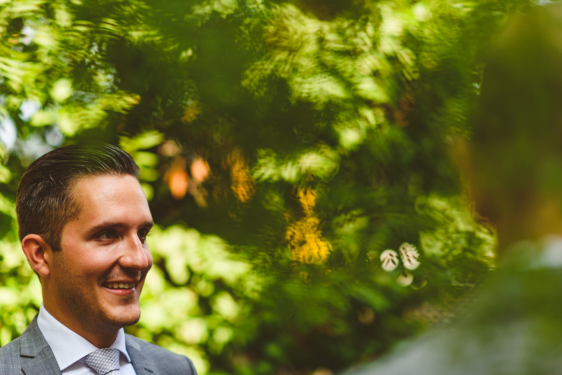 Groom getting ready before first look